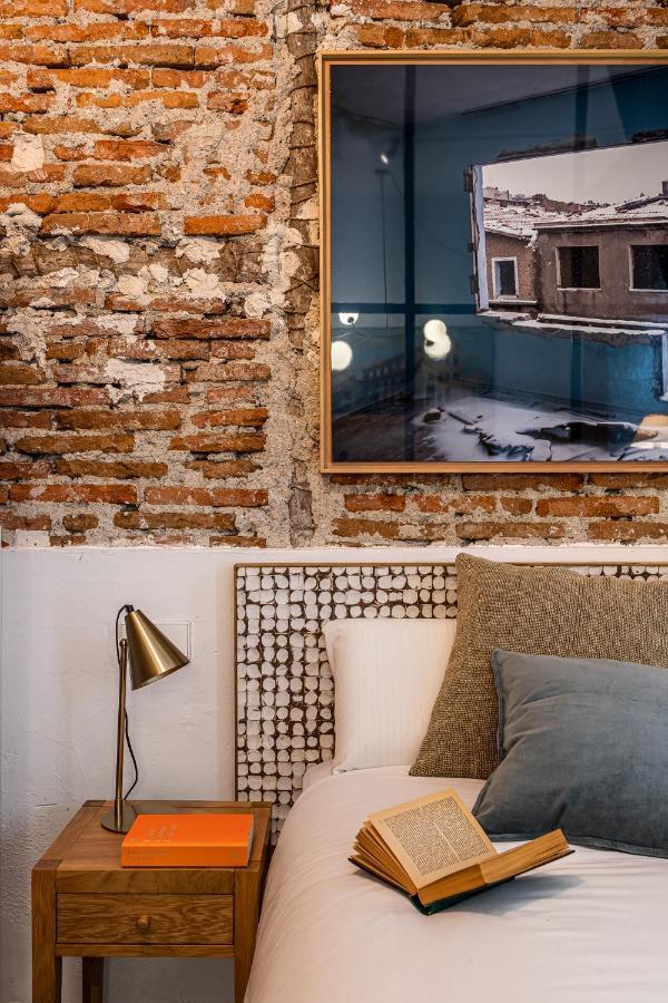 Apartamento Waou Art Loft La Latina Madrid Exterior foto